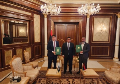 وكان في استقبال المدير العام للمنظمة الإسلامية للأمن الغذائي من قبل رئيس المجلس الرئاسي لدولة ليبيا