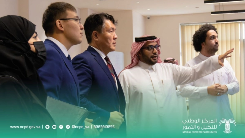 MINISTER OF ENVIRONMENT, WATER AND AGRICULTURE RECEIVES DIRECTOR GENERAL OF IOFS