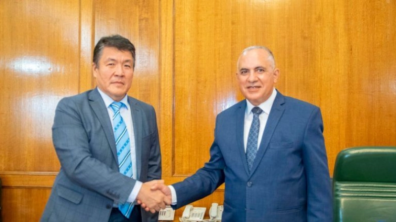 Mass-media coverage in English of the official visit of the IOFS Director General to the Arab Republic of Egypt