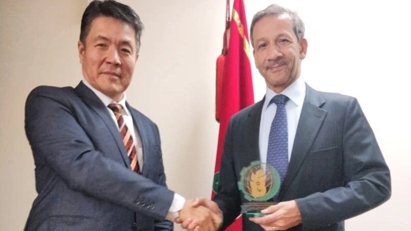 كازاخستان.. بايدوليت يزور السفير صُبري للتنويه بانضمام المغرب للمنظمة الإسلامية للأمن الغذائي