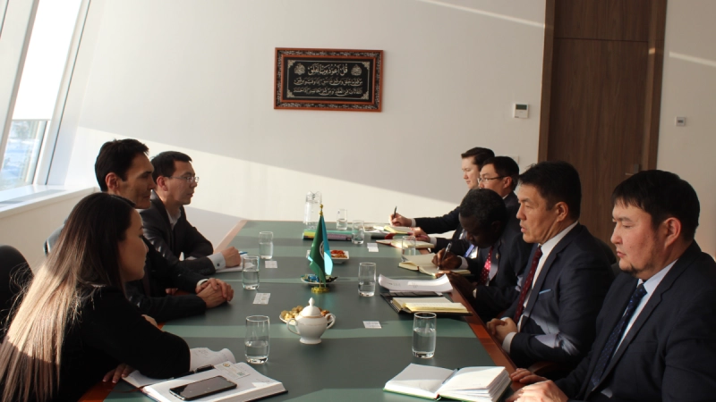 Kazakh Invest and IOFS intend to collaborate to attract investments for IFPA project