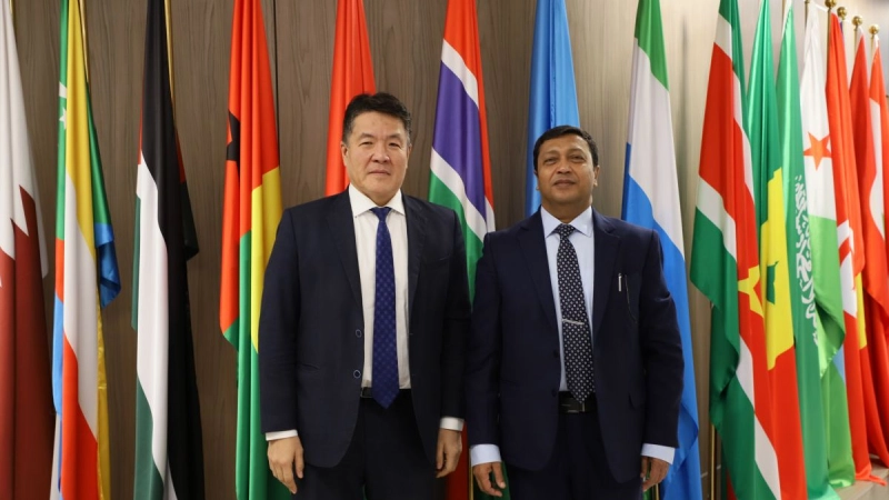 MEETING OF THE COORDINATOR GENERAL OF COMSTECH AND THE DIRECTOR GENERAL OF IOFS