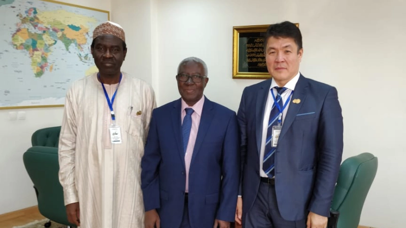 IOFS coordinates its actions with other OIC institutions