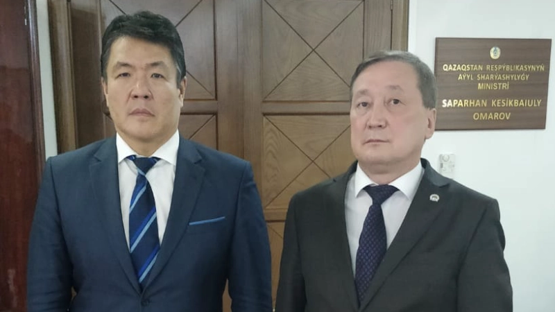 ناقش وزير الزراعة في جمهورية كازاخستان والمدير العام لـ لمنظمة الاسلاميةللامن الغذائي الإجراءات المشتركة بشأن الأمن الغذائي