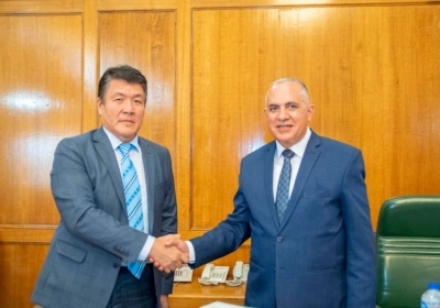 مدير عام المنظمة الإسلامية للأمن الغذائي يلتقي وزير الموارد المائية والري المصري