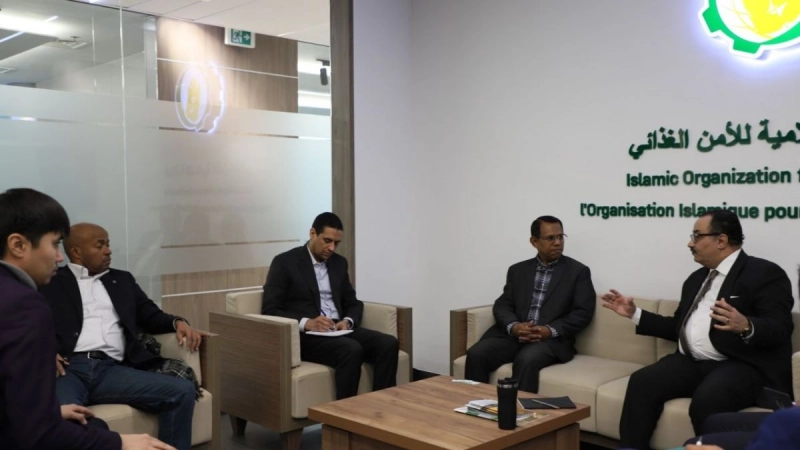 OIC Delegation Welcomed at the IOFS Secretariat