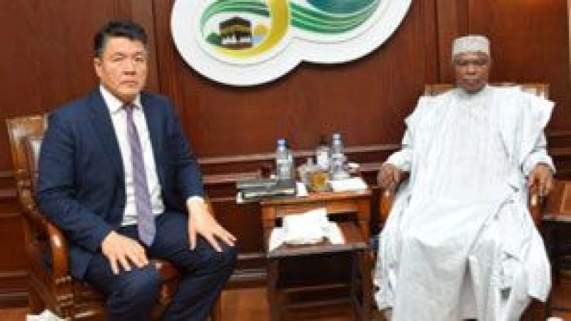 OIC Secretary-General receives IOFS’ DG