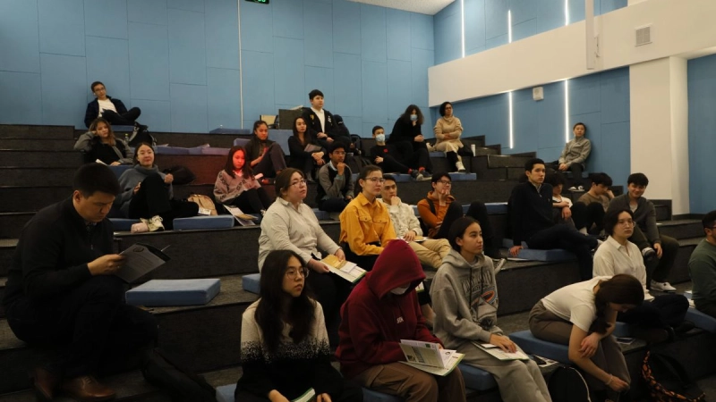 Astana Garden High School Students Learn About IOFS History  and its Strategic Vision 2031