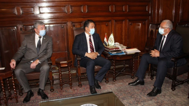 Réunion du Directeur Général de l'OISA avec le Ministre égyptien de l'Agriculture et le Vice-Ministre des affaires étrangères 