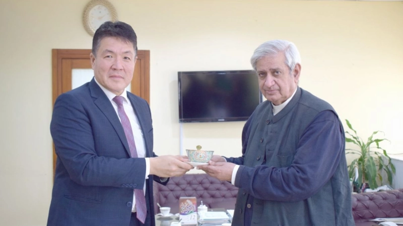 IOFS strengthens partnership with Pakistan